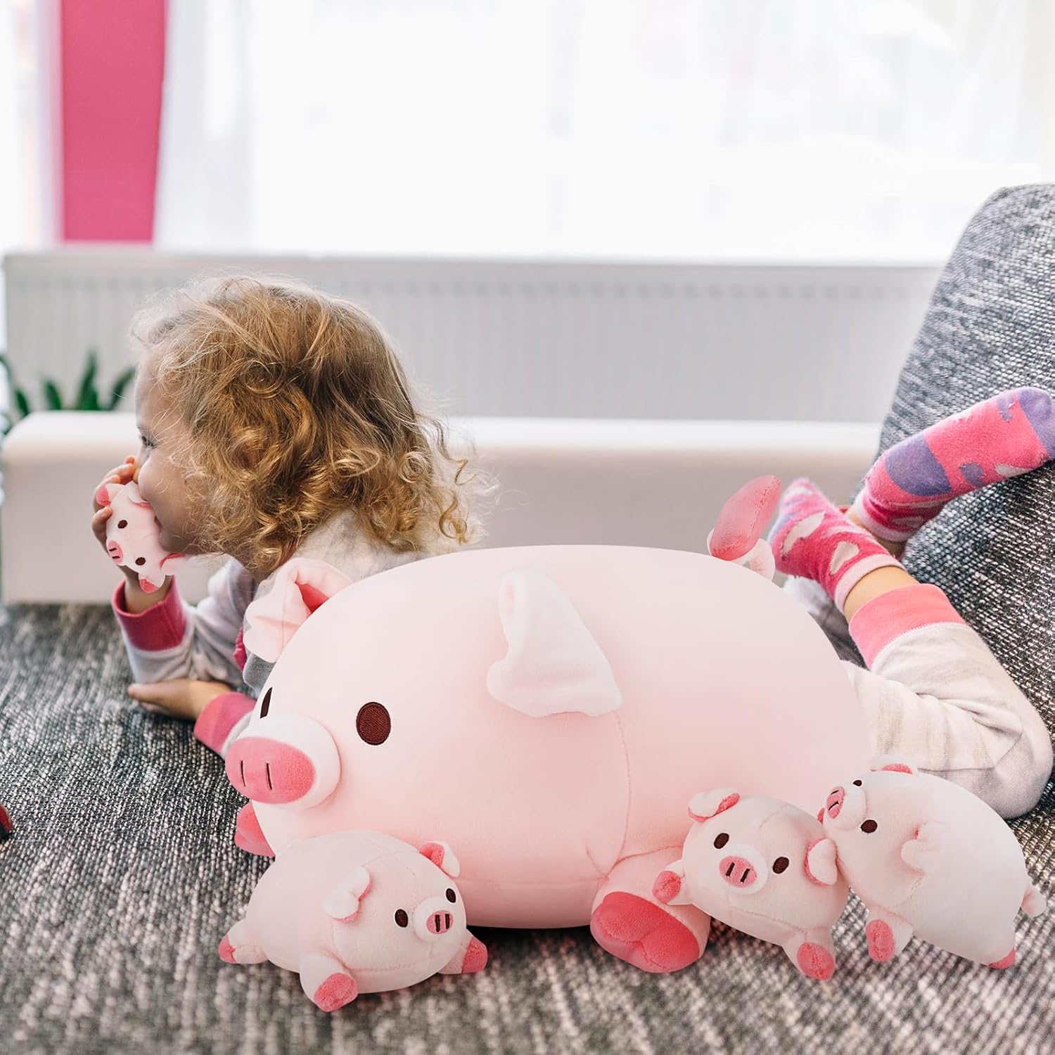 Achwishap 5PCS Plush Family Set - Joyful and Cozy for All Ages