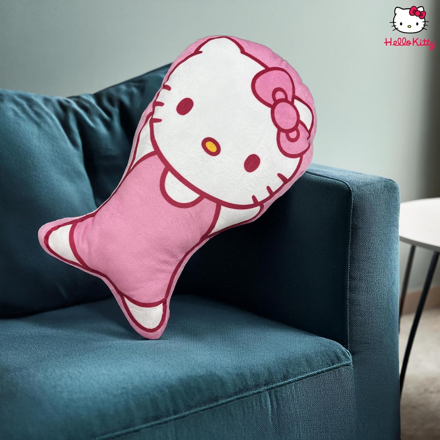Hello Kitty Cuddle Style and Fun